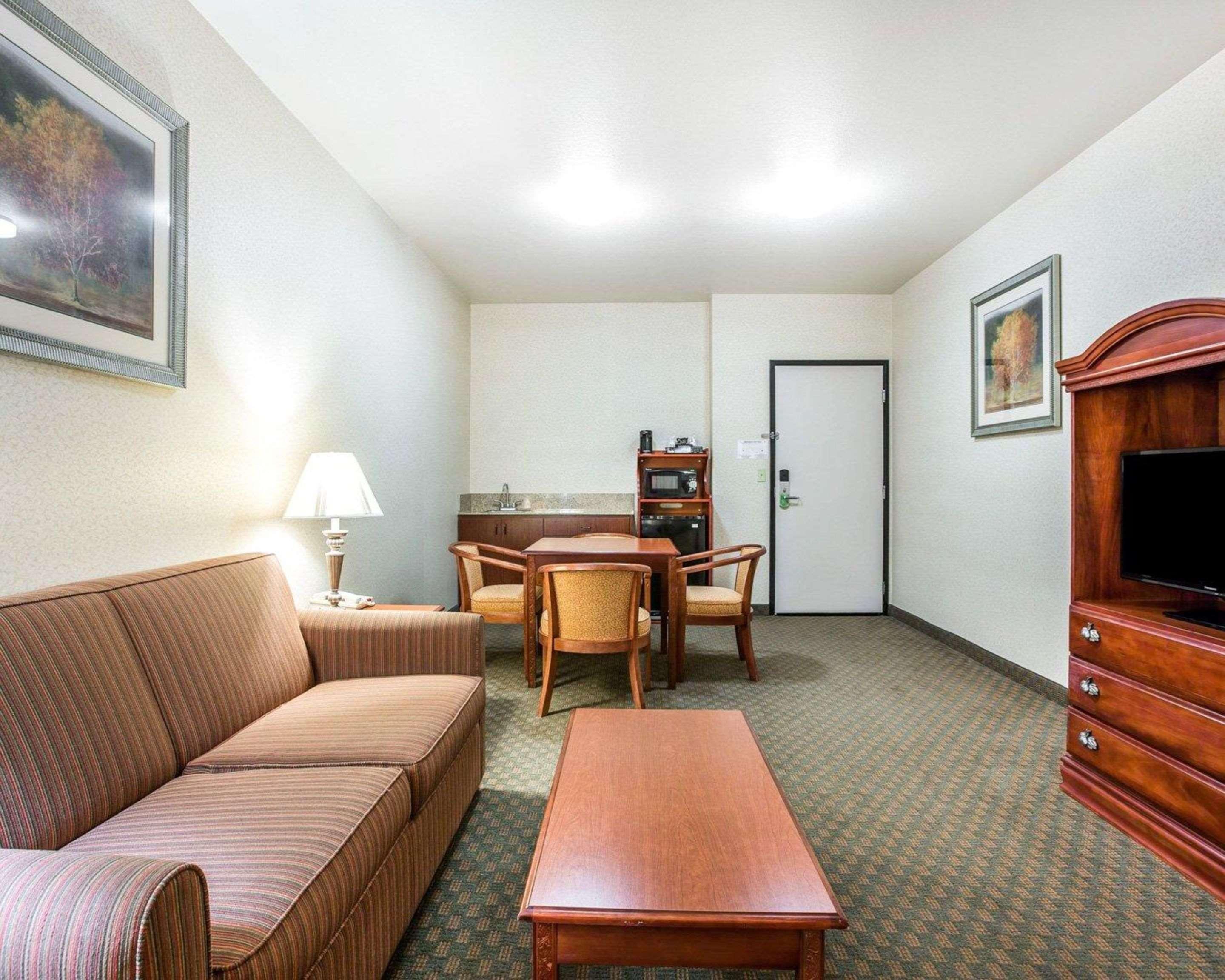 Comfort Inn & Suites Galt - Lodi North Luaran gambar