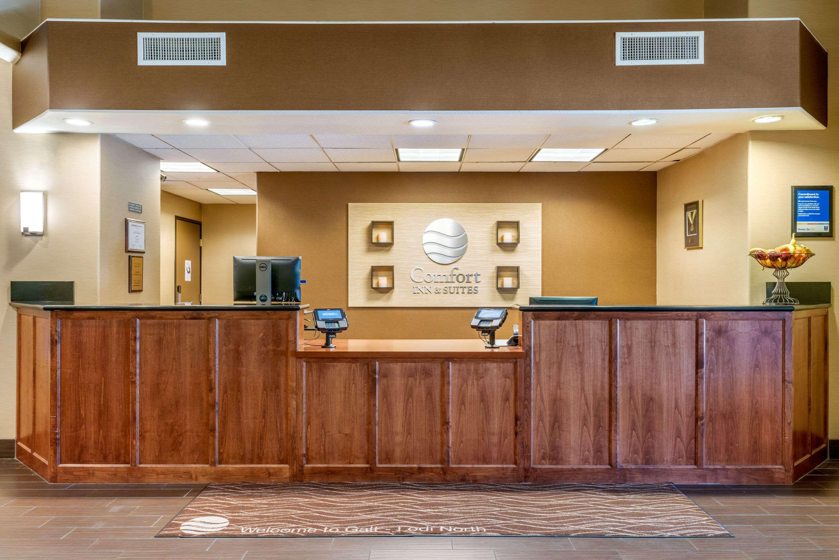 Comfort Inn & Suites Galt - Lodi North Luaran gambar