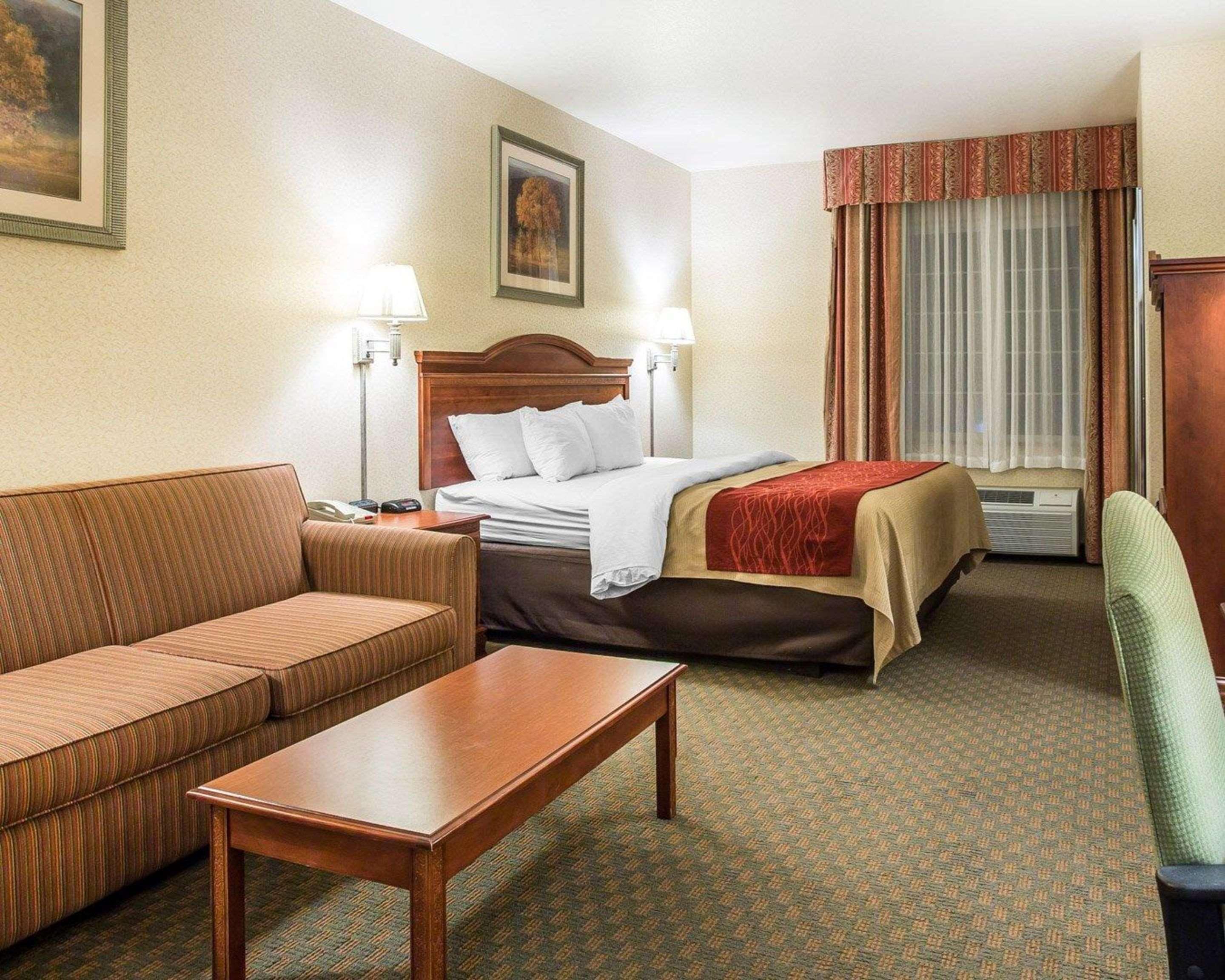 Comfort Inn & Suites Galt - Lodi North Luaran gambar