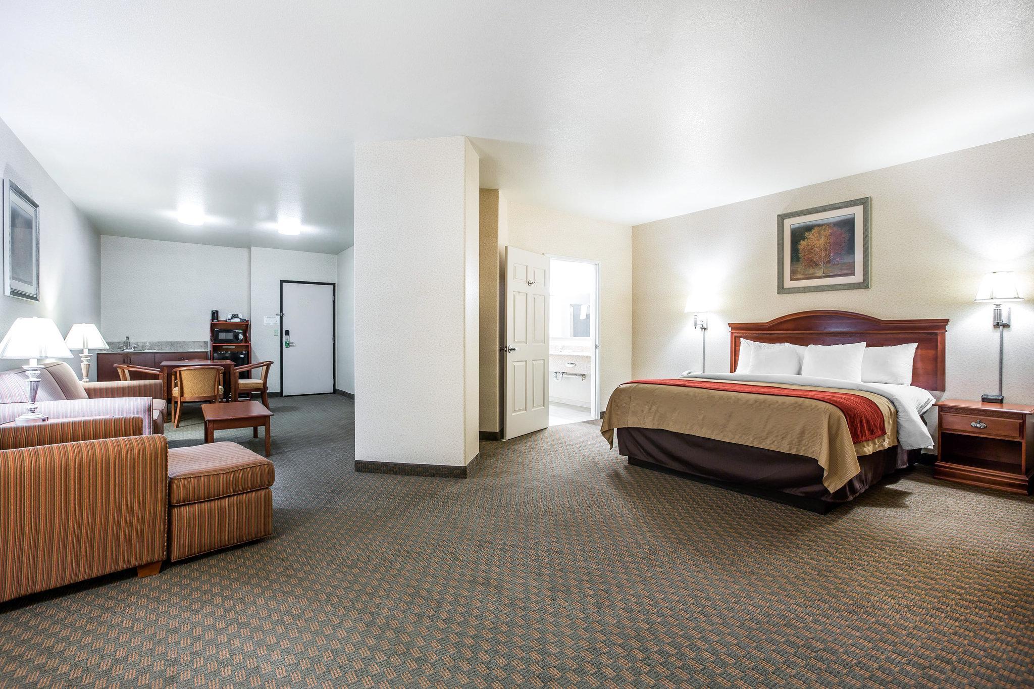 Comfort Inn & Suites Galt - Lodi North Luaran gambar